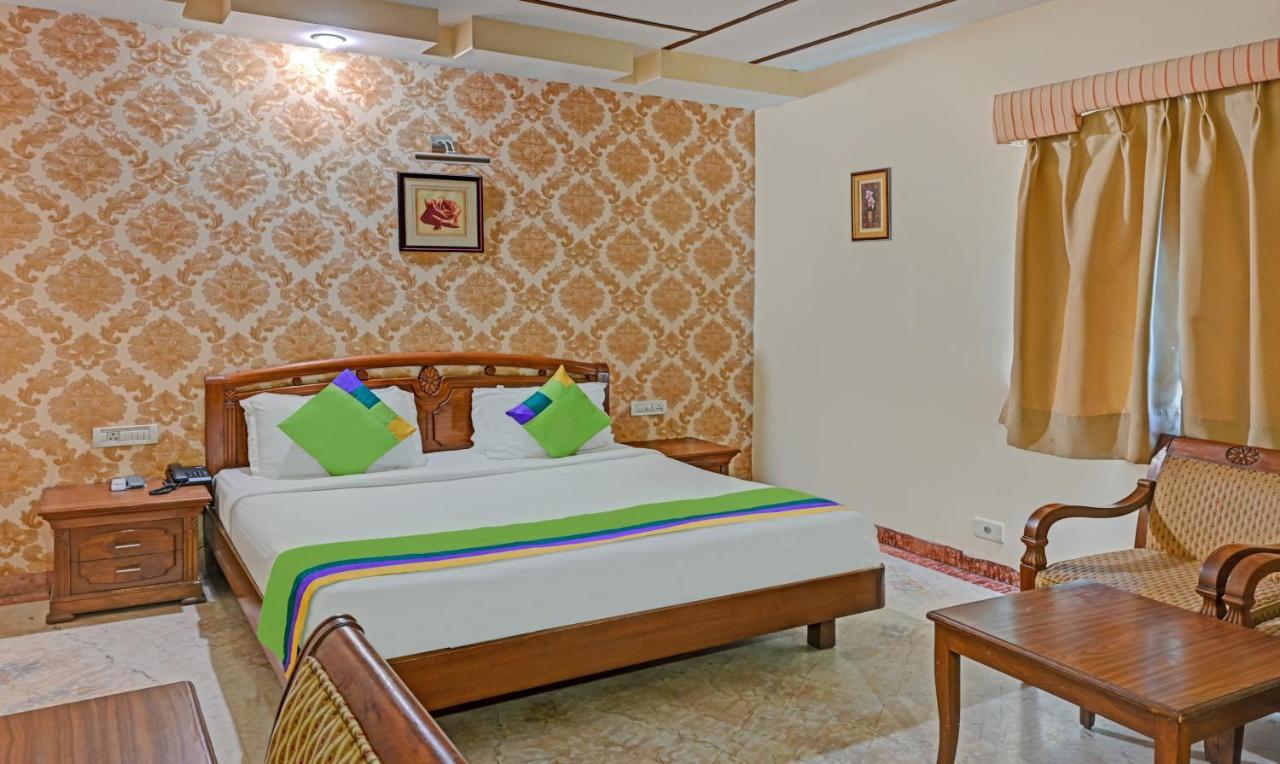 Itsy Hotels Auzone & Spa Chandigarh Bagian luar foto