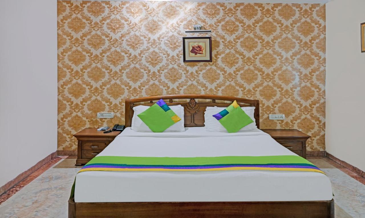 Itsy Hotels Auzone & Spa Chandigarh Bagian luar foto