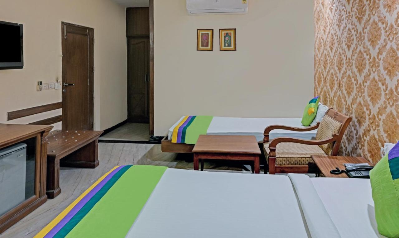 Itsy Hotels Auzone & Spa Chandigarh Bagian luar foto