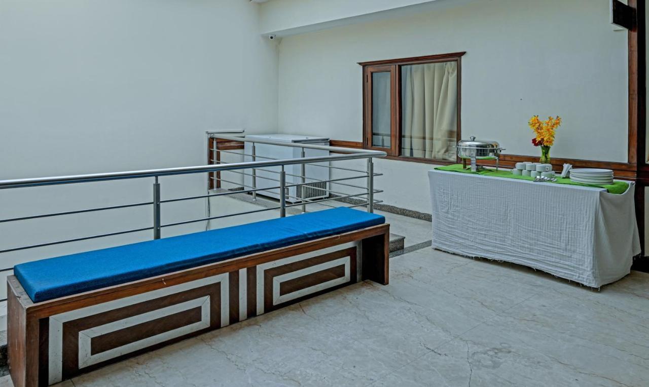 Itsy Hotels Auzone & Spa Chandigarh Bagian luar foto